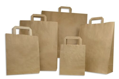 braune Papiertaschen mit eingeklebten Flachhenkeln in verschiedenen Größen