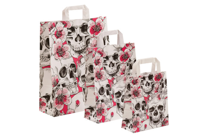 Papiertaschen mit Aufdruck von skulls und Flowers in pink und schwarz in 3 Größen