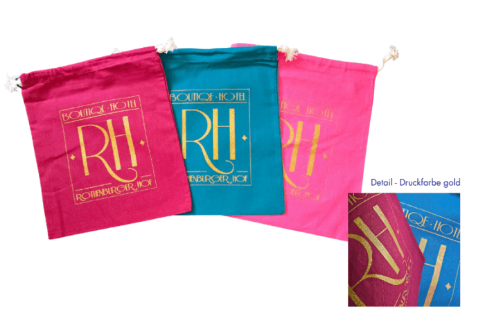 Kordelzugebeutel in 3 Farben pink, türkis und bordeaux mit goldenem Druck Rothenburger Hof