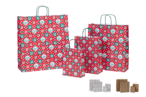 Gruppenbild für die Papierkordeltaschen TRACHTEN bei tausendtypentragetaschen 4 Größen in 3 Farbkombinatinen, rot mit grün und bordeaux sowie grünen Kordeln, braun mit rot-grünem Druck, Kordel braun und weißes Papier mit grün-rotem Druck und weißer Kordel, Motiv kleine Trachtenfiguren auf allen Varianten gleich