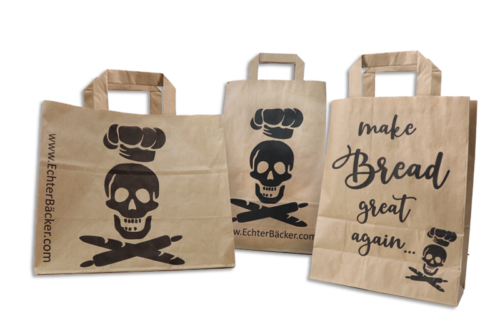 drei verschiedene Papiertaschen für Bäckerei Gnauck aus braunem Kraftpapier mit schwarzem Logo-Druck
